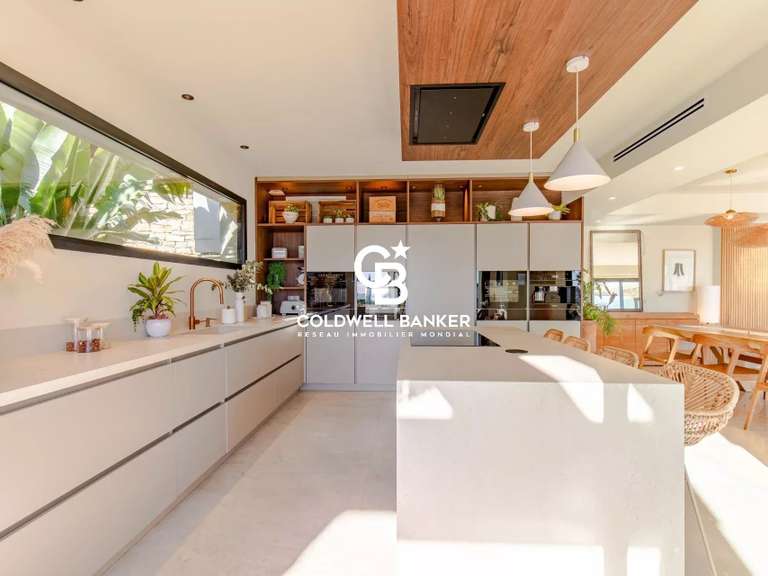 Villa Carqueiranne - 4 chambres - 260m²