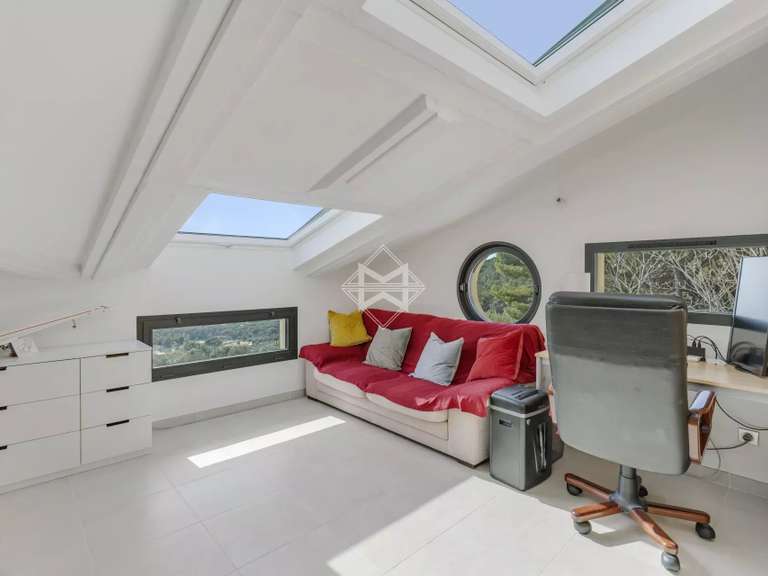 Villa with Sea view Carqueiranne - 6 bedrooms - 231m²