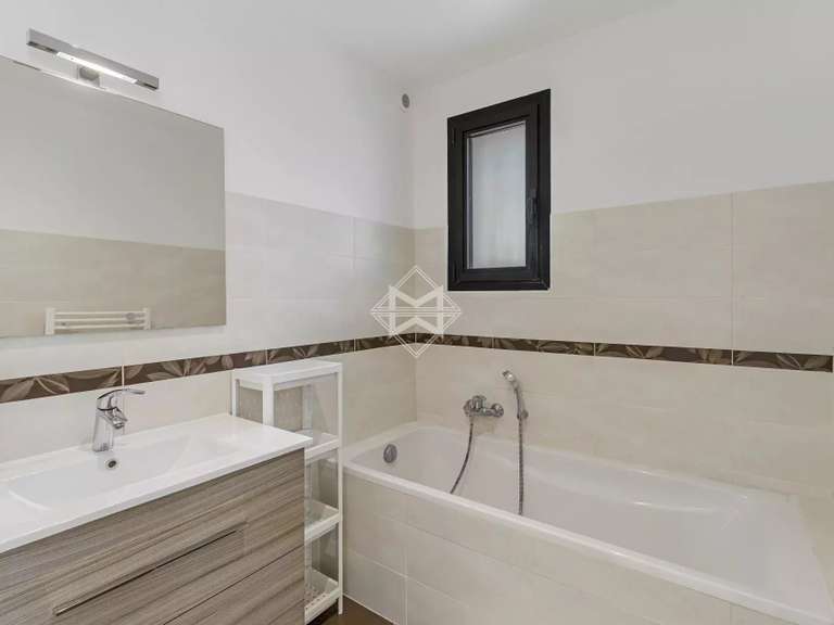 Villa with Sea view Carqueiranne - 6 bedrooms - 231m²