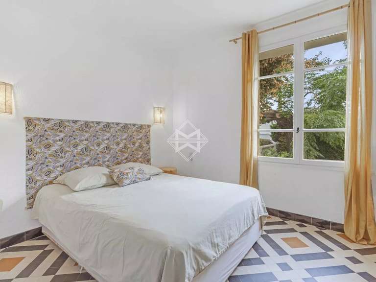 Villa avec Vue sur mer Carqueiranne - 7 chambres - 240m²