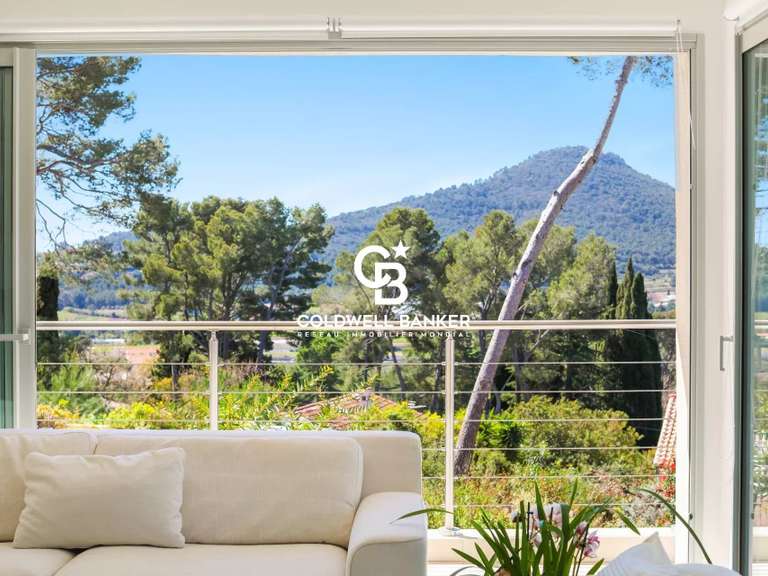 Villa Carqueiranne - 5 chambres - 232m²