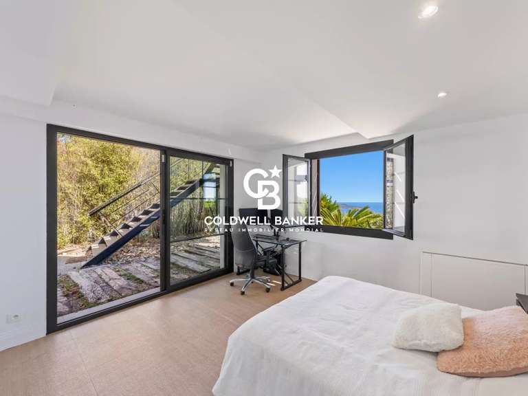 Villa avec Vue sur mer Carqueiranne - 6 chambres - 300m²