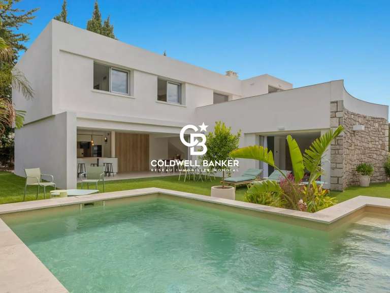 Villa Carqueiranne - 4 chambres - 195m²