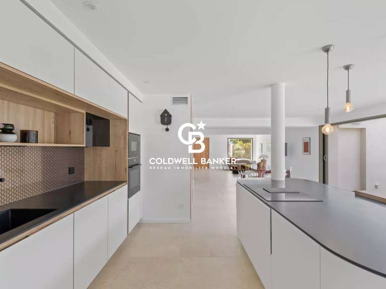 Villa Carqueiranne - 4 chambres - 195m²