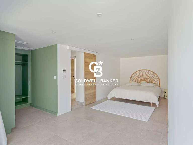 Villa Carqueiranne - 4 chambres - 195m²