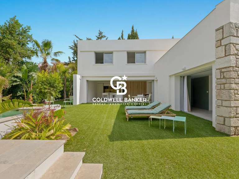 Villa Carqueiranne - 4 chambres - 195m²