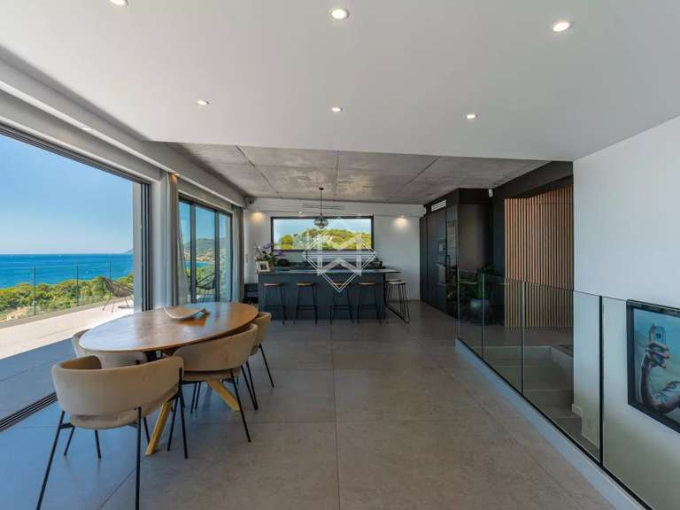 Villa avec Vue sur mer Carqueiranne - 4 chambres - 180m²