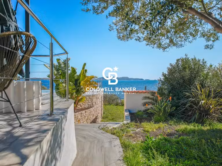 Villa avec Vue sur mer Carqueiranne - 5 chambres - 202m²