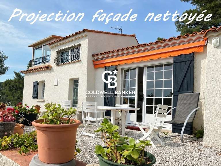 Villa with Sea view Carqueiranne - 4 bedrooms - 150m²
