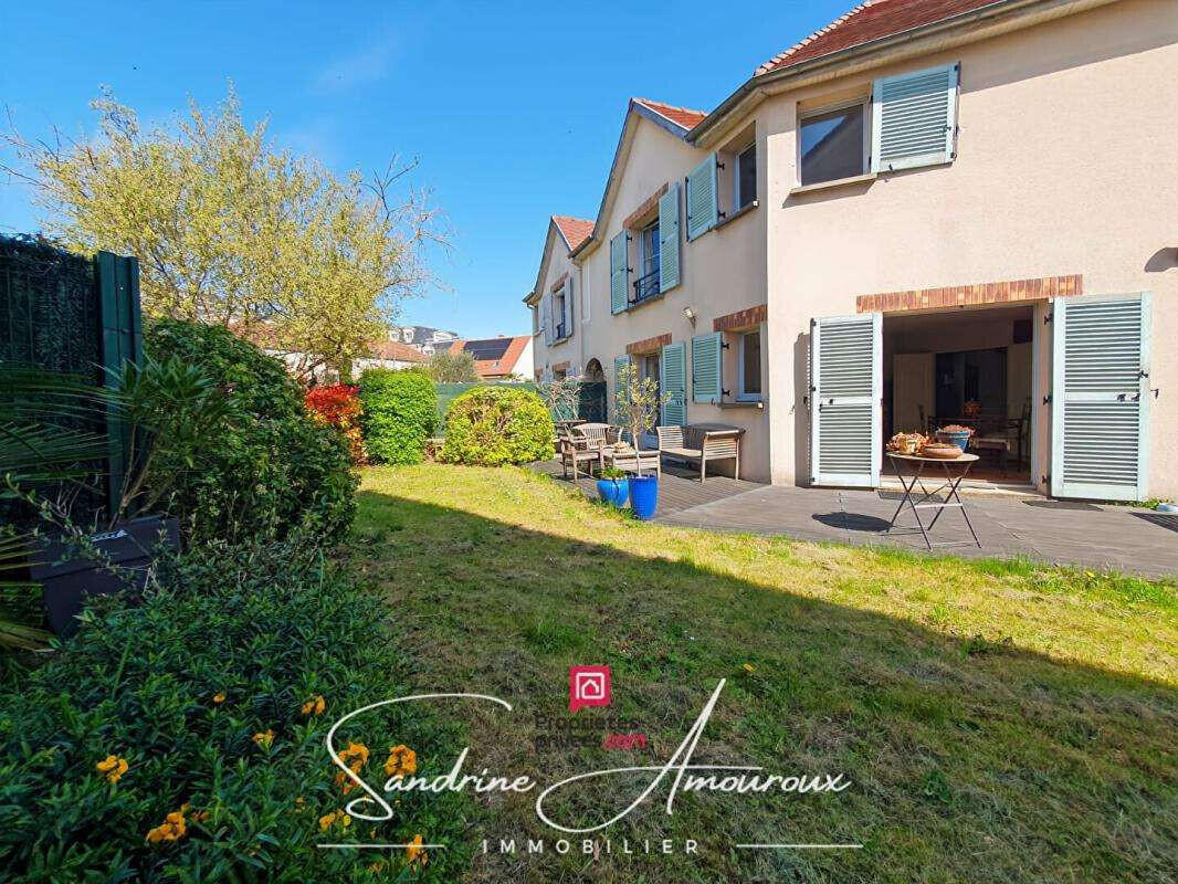 House Carrières-sur-Seine