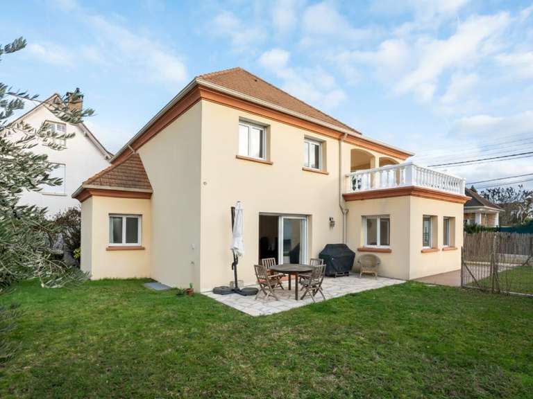Maison Carrières-sur-Seine - 5 chambres - 310m²