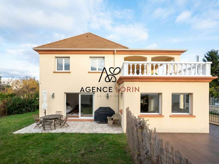 Maison Carrières-sur-Seine - 5 chambres - 310m²
