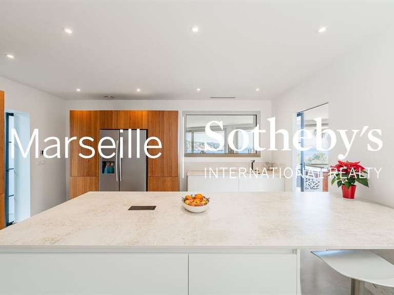 Maison Carry-le-Rouet - 5 chambres - 412m²