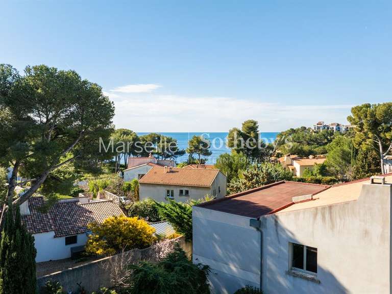 Maison Carry-le-Rouet - 4 chambres - 206m²