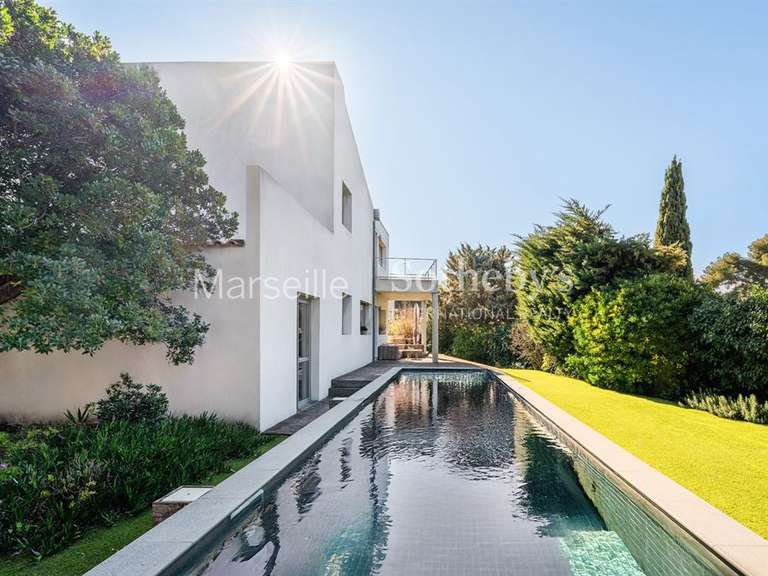 Maison Carry-le-Rouet - 4 chambres - 206m²