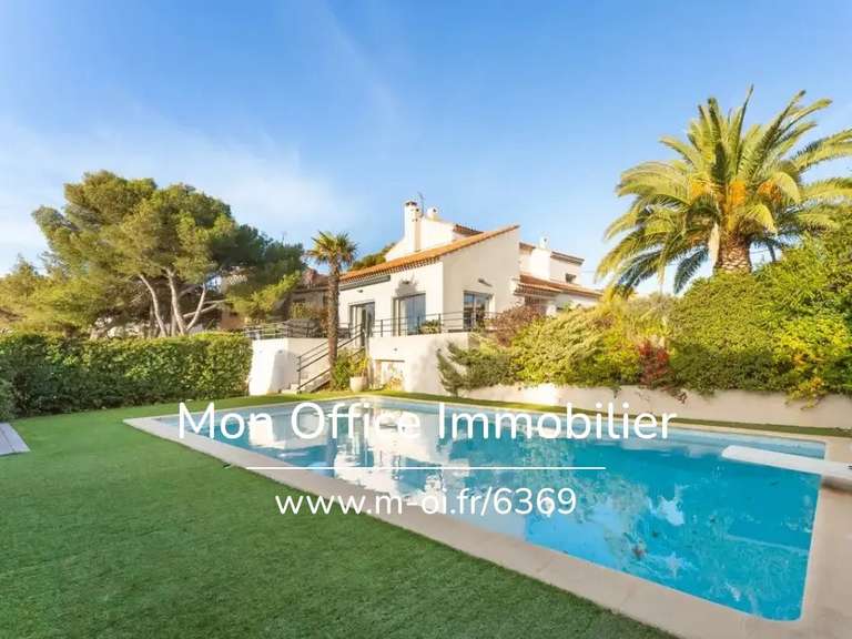 House Carry-le-Rouet - 4 bedrooms - 160m²