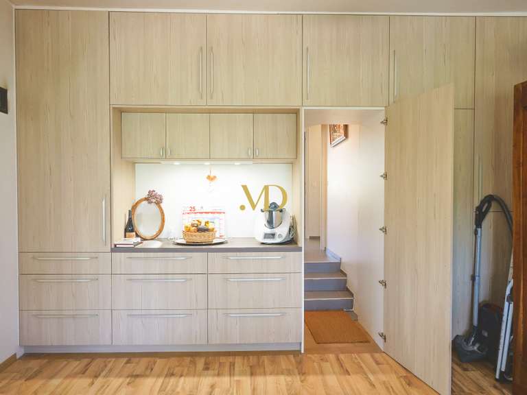 House Caseneuve - 5 bedrooms - 231m²