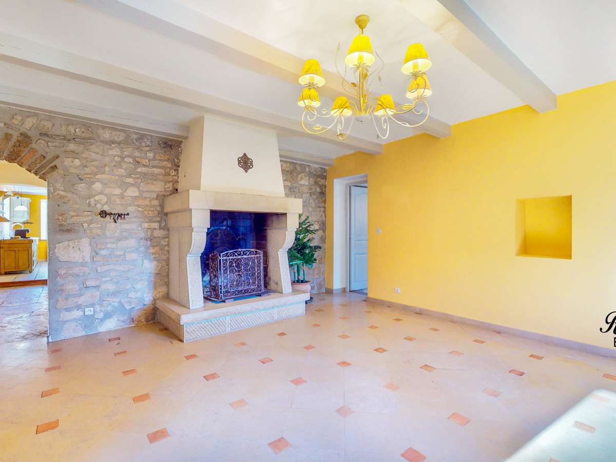 Maison Caseneuve