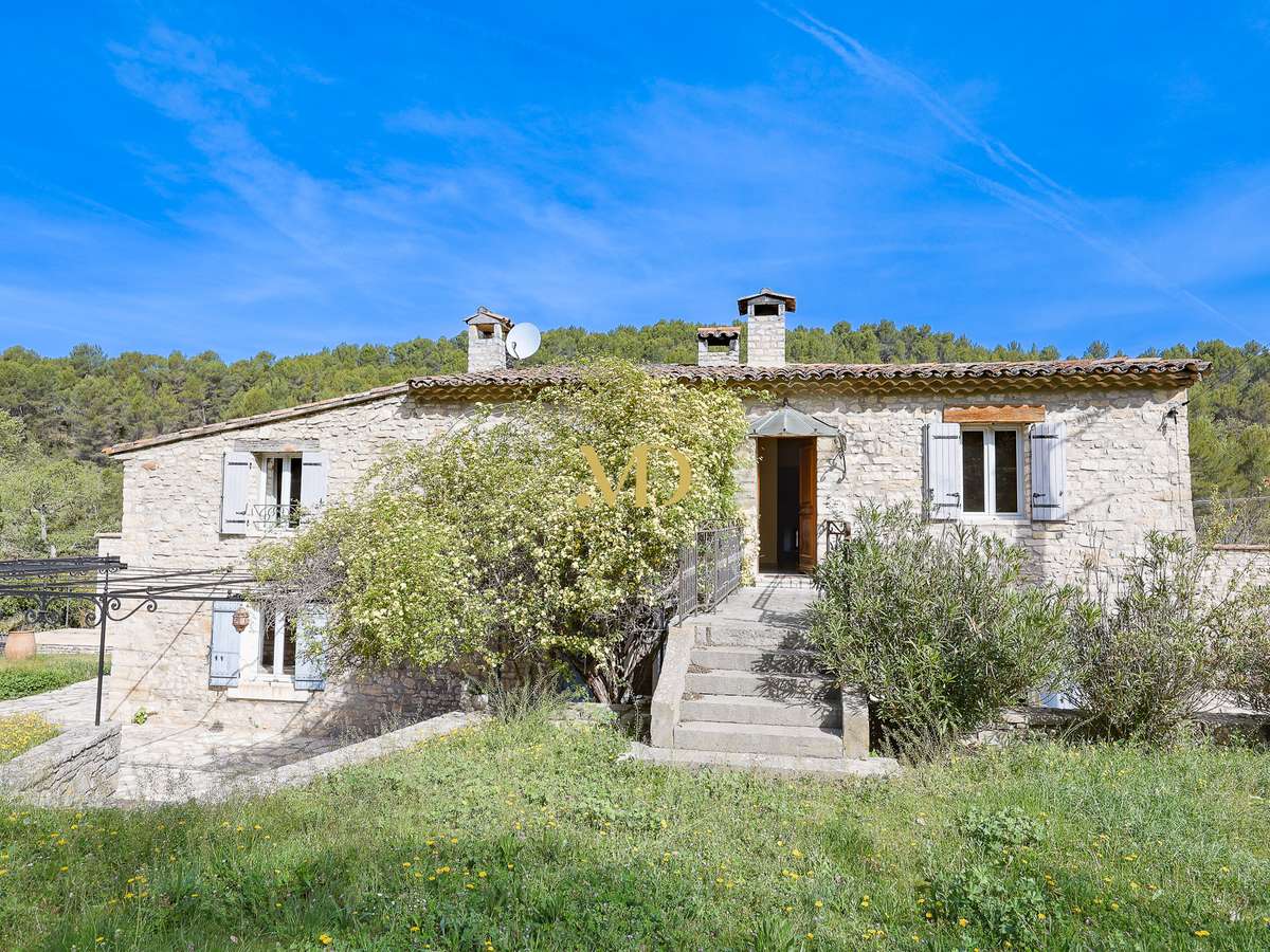 House Caseneuve