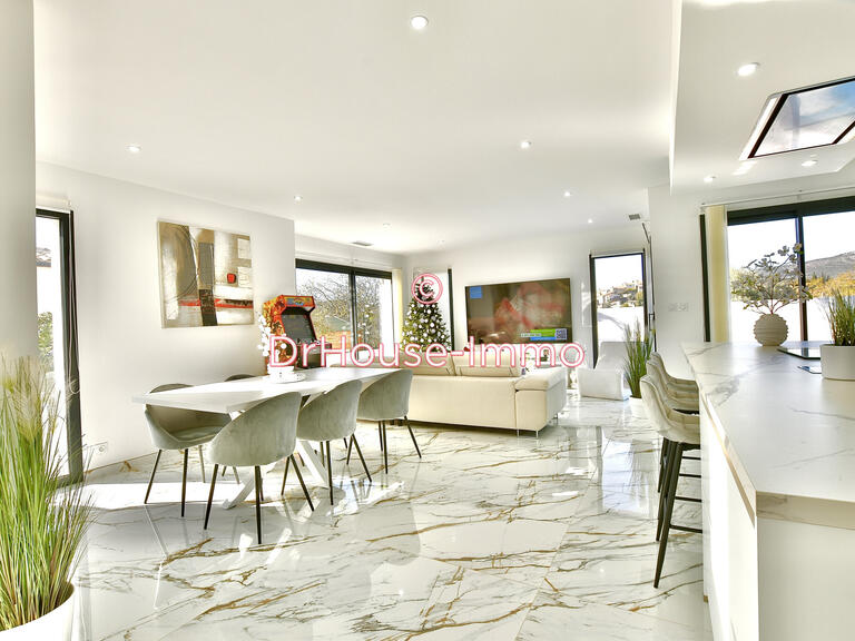 Villa Cases-de-Pène - 4 chambres - 142m²