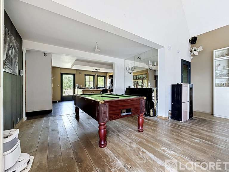 Propriété Cassel - 9 chambres - 378m²