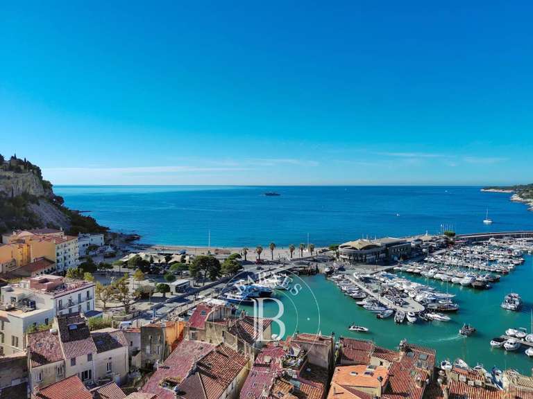 Appartement Cassis - 2 chambres - 66m²
