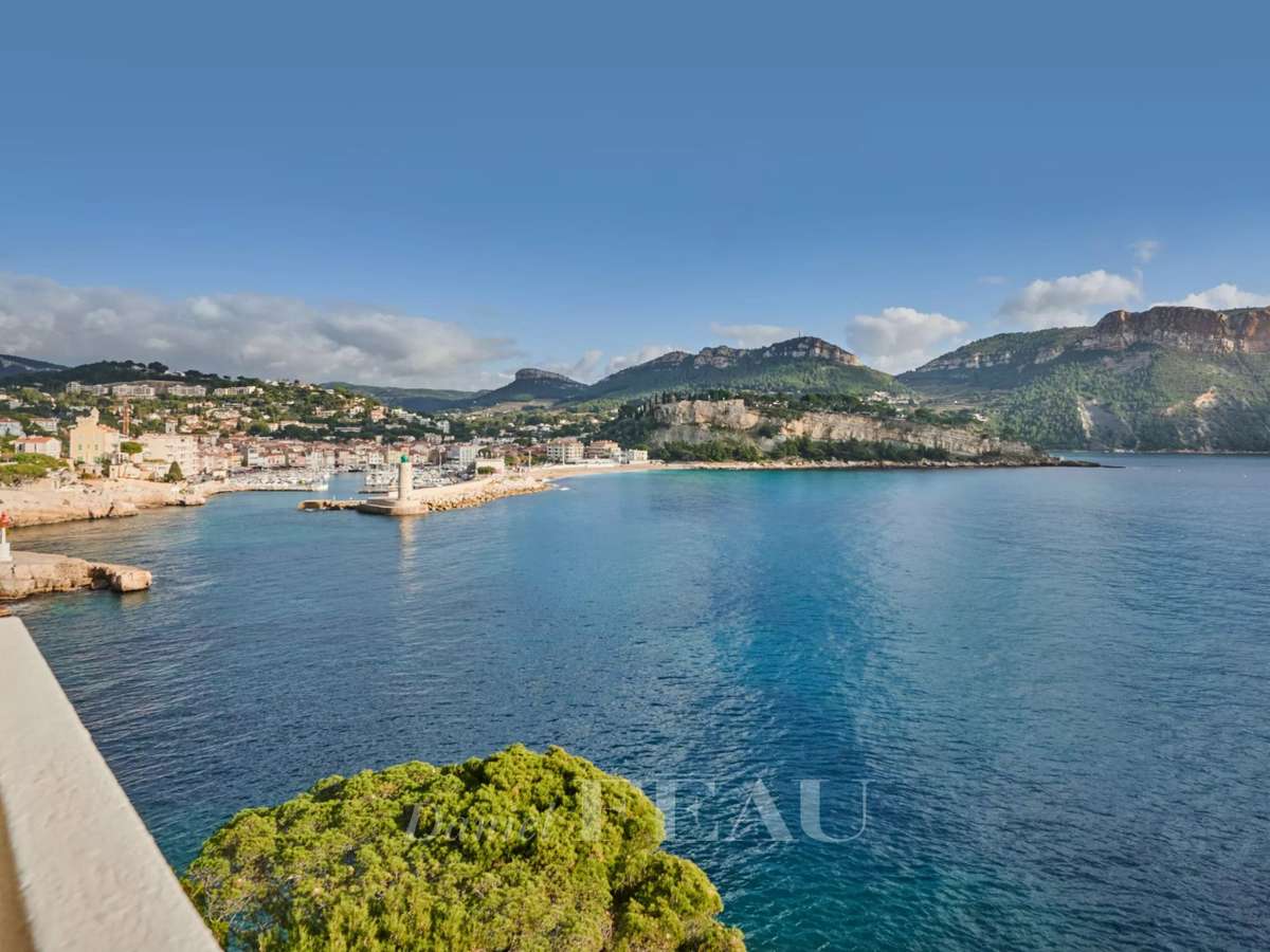Apartment Cassis