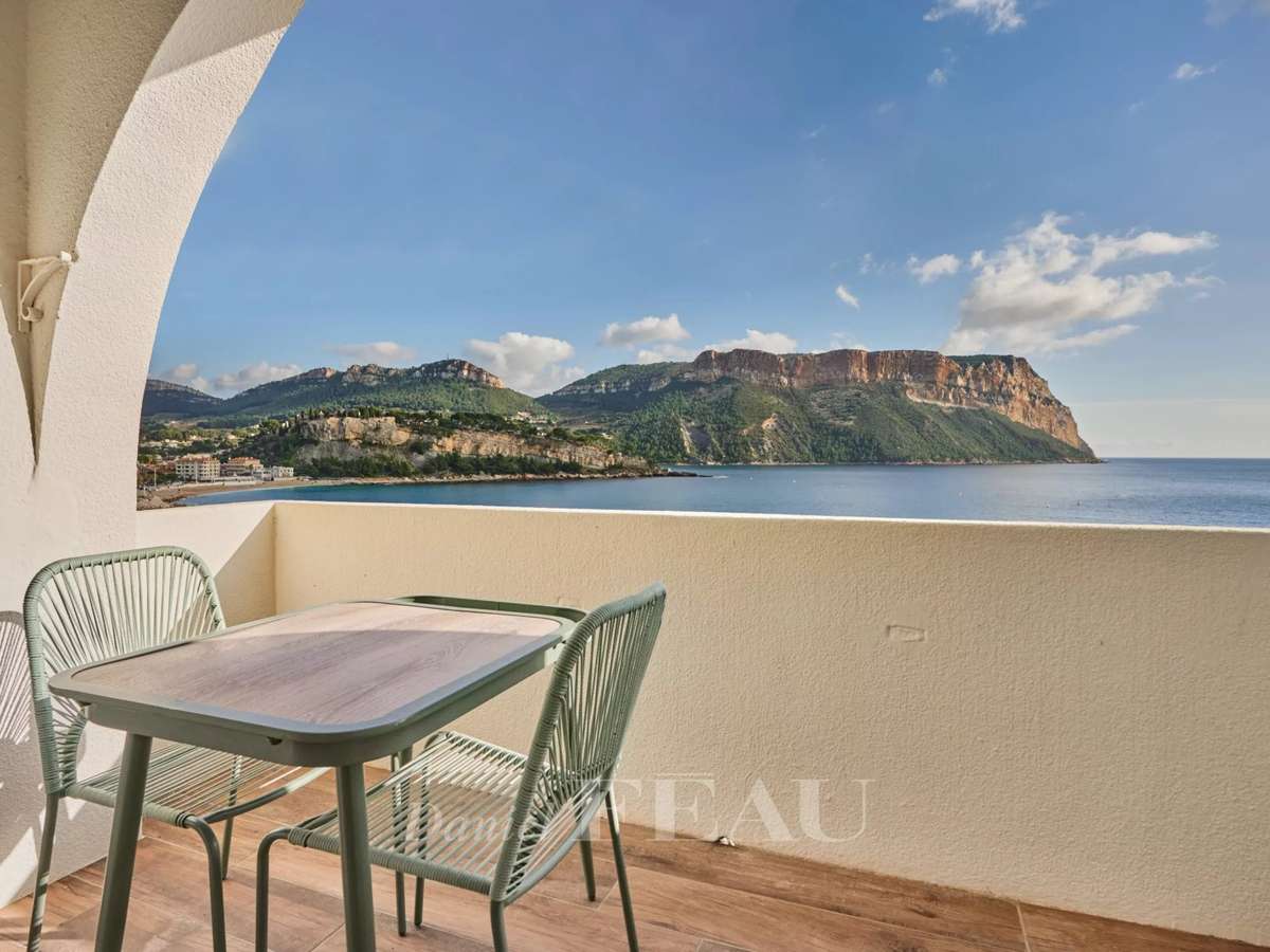 Apartment Cassis