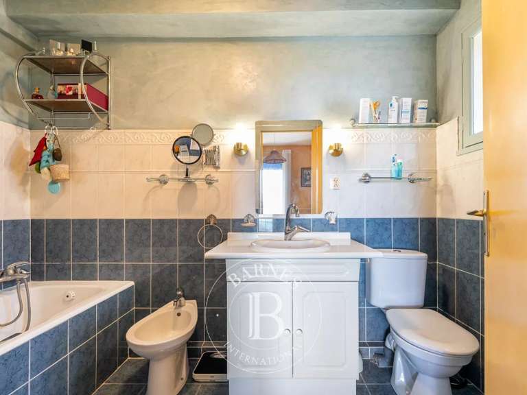 Appartement Cassis - 3 chambres - 93m²