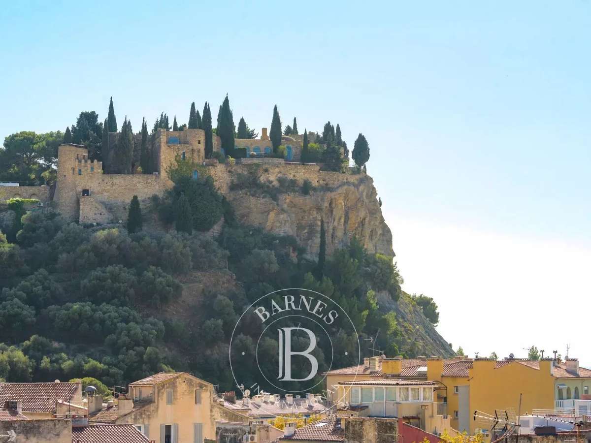 Apartment Cassis