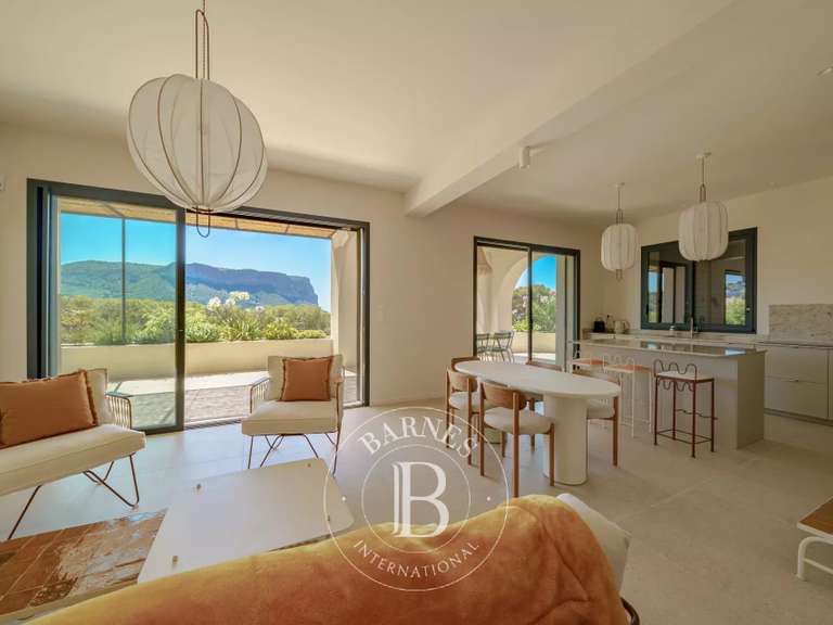 Appartement Cassis - 3 chambres - 154m²