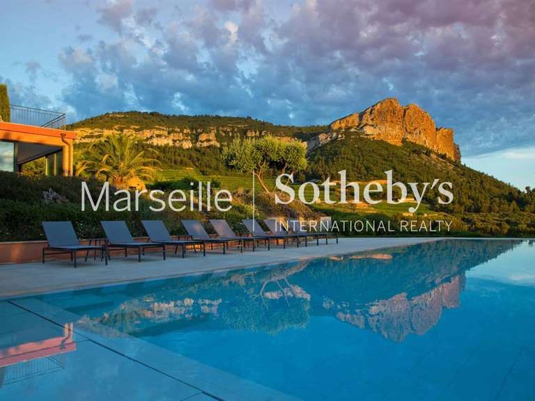 Maison avec Vue sur mer Cassis - 7 chambres - 350m²
