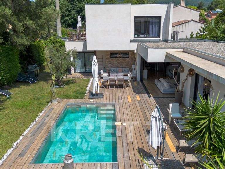 House Cassis - 6 bedrooms - 233m²
