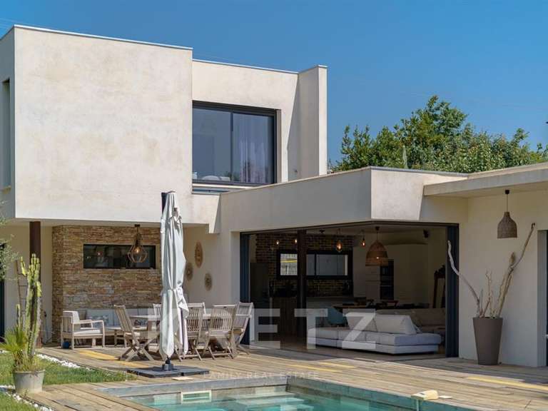 House Cassis - 6 bedrooms - 233m²