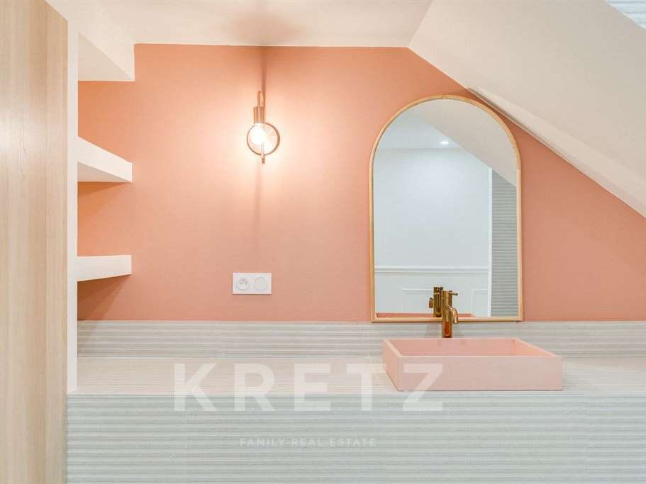 House Cassis