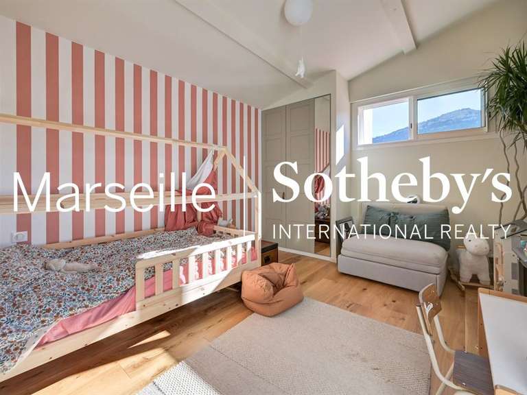 Maison Cassis - 5 chambres - 188m²