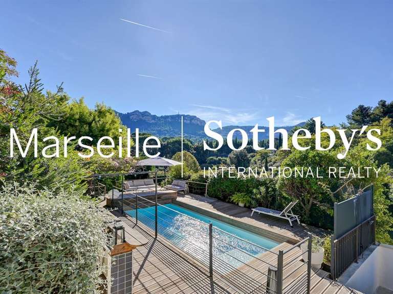 Maison Cassis - 5 chambres - 188m²