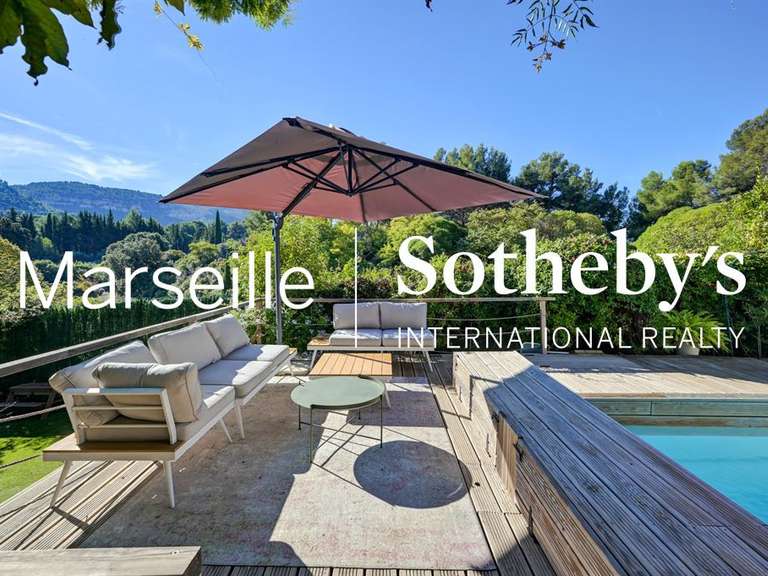 Maison Cassis - 5 chambres - 188m²