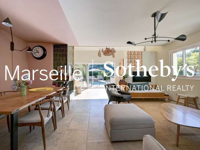 Maison Cassis - 5 chambres - 188m²