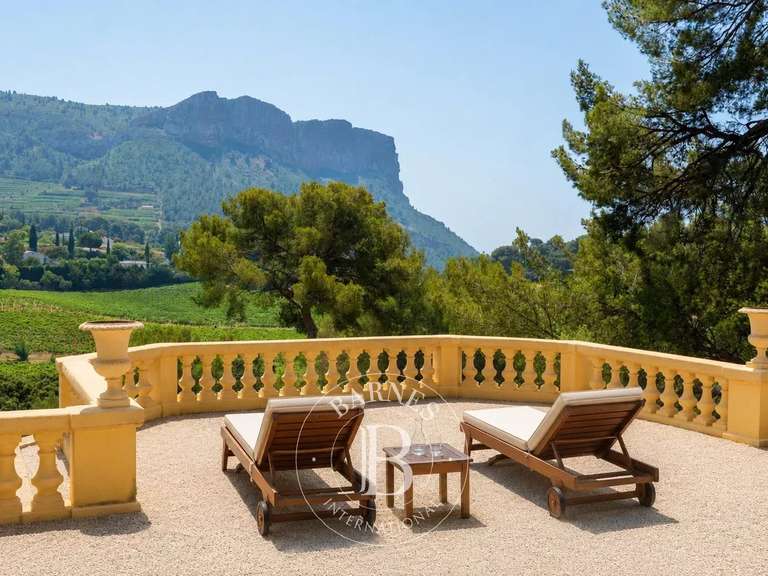 House Cassis - 5 bedrooms - 200m²