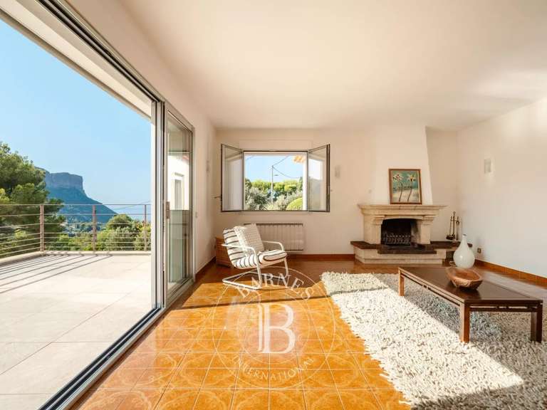 Maison Cassis - 4 chambres - 205m²