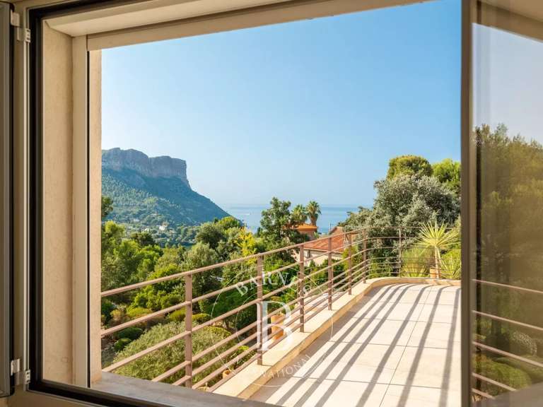 Maison Cassis - 4 chambres - 205m²