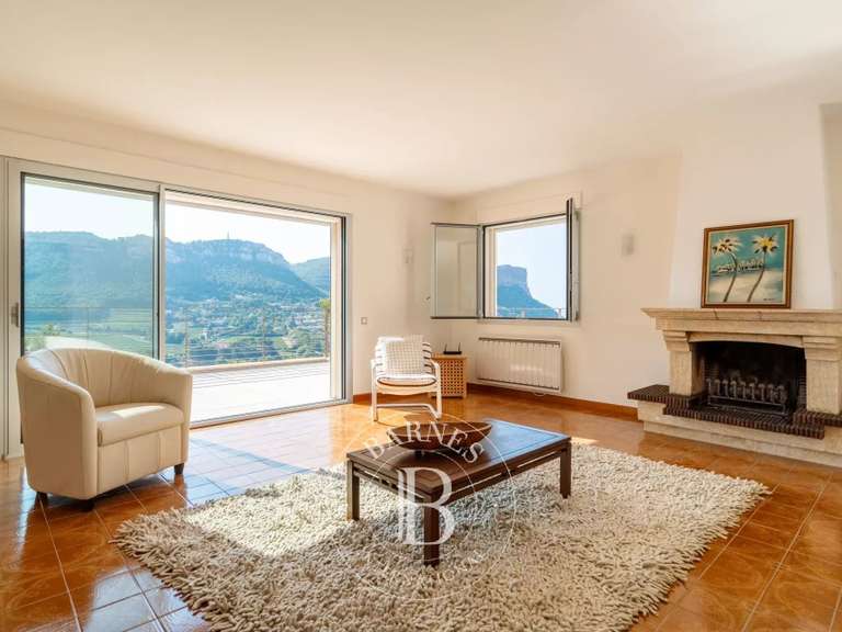 Maison Cassis - 4 chambres - 205m²