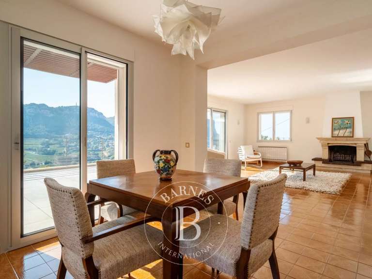 Maison Cassis - 4 chambres - 205m²