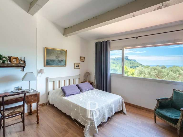 Maison Cassis - 4 chambres - 239m²