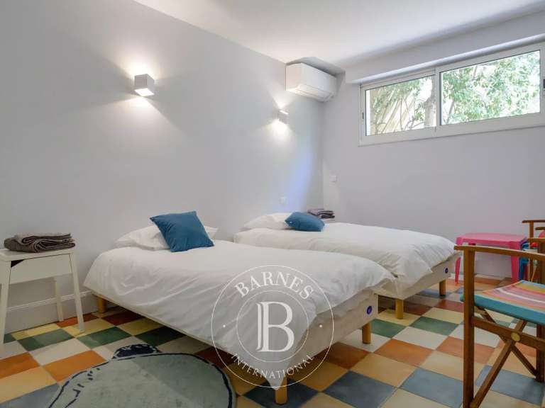 Maison Cassis - 5 chambres - 285m²