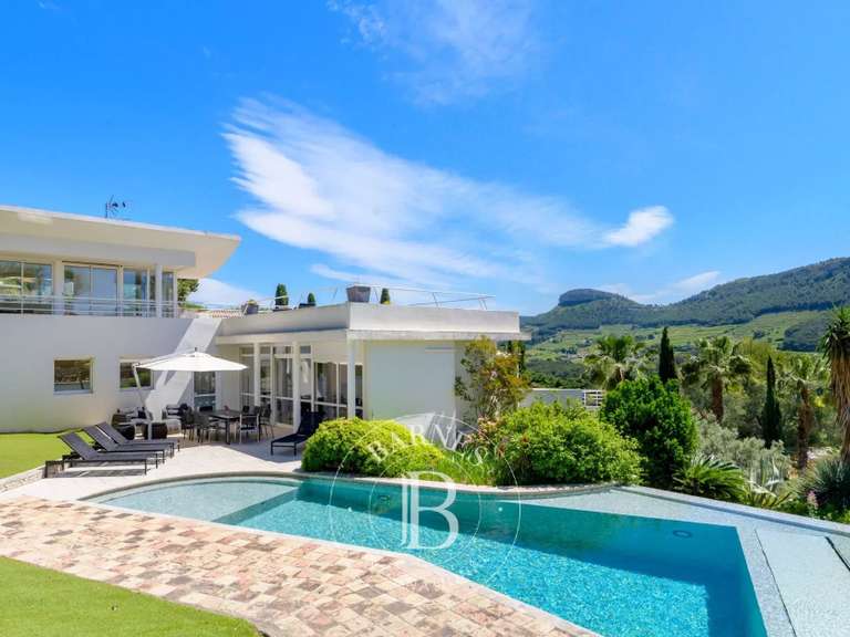 Maison Cassis - 5 chambres - 285m²
