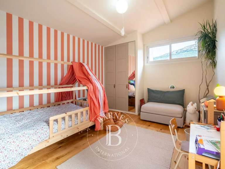 Maison Cassis - 5 chambres - 203m²