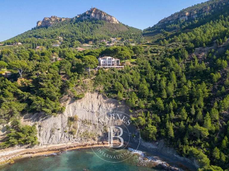 Maison Cassis - 11 chambres - 600m²