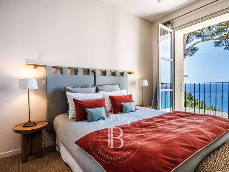 Maison Cassis - 11 chambres - 600m²